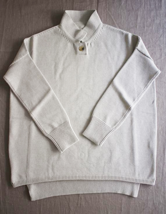 ポロ襟プルオーバー